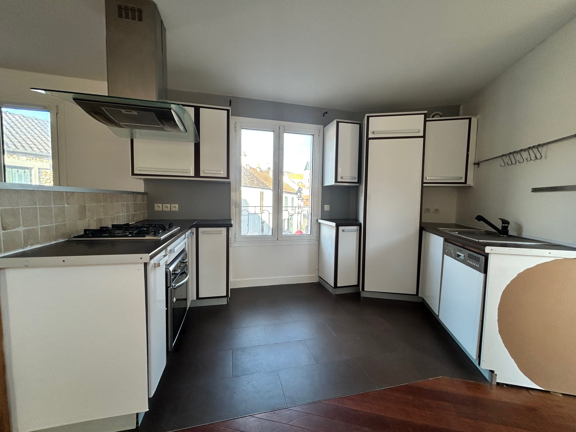 LINA (91) - MAISON DE VILLE A VENDRE - TRIPLEX AVEC GARAGES